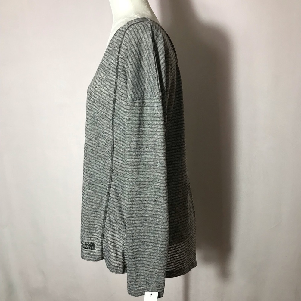 North Face Long Sleeve Shirt - Picture 5 of 7